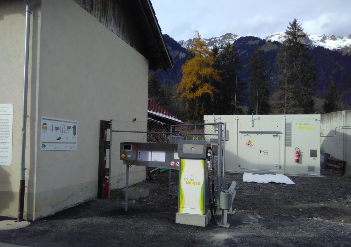 Frutigen erhält die erste reine BiogasTankstelle fahrBiogas EnergieGenossenschaft Frutigen erhält die erste reine BiogasTankstelle fahrBiogas EnergieGenossenschaft